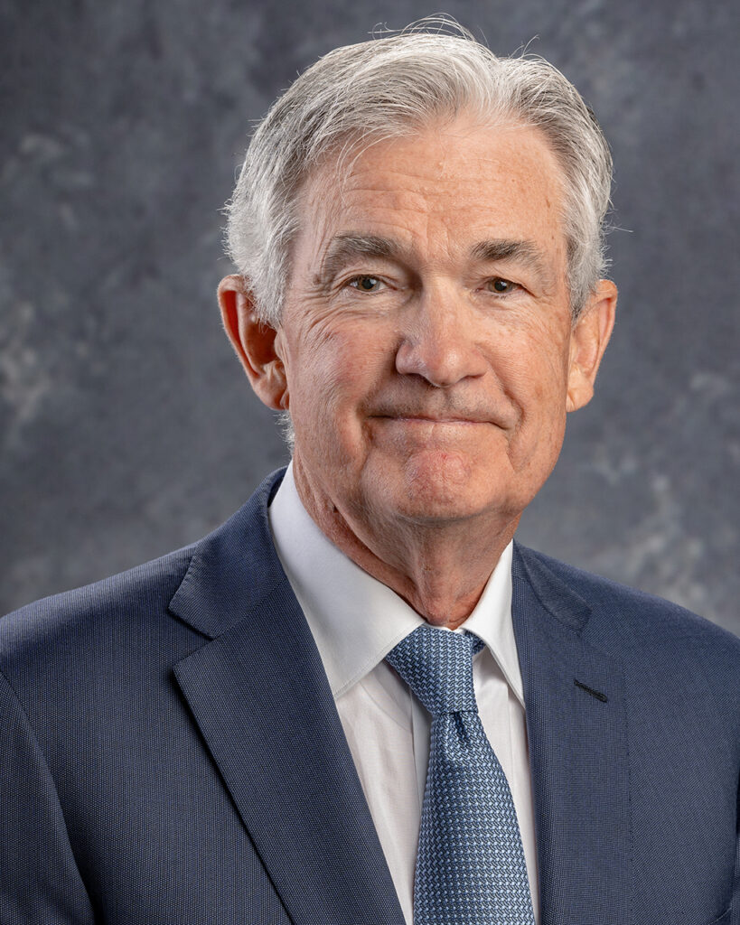 Jerome Powell ist der Vorsitzende der FED, die für den US-Dollar zuständig ist.